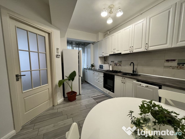 Studio bine compartimentat, parcare, complet mobilat, ren...