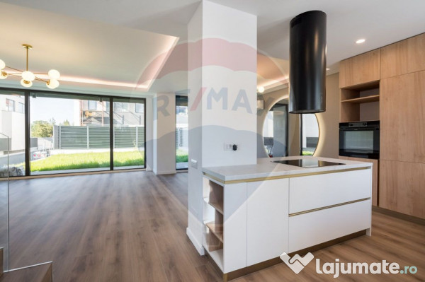 Casă / Vilă cu 5 camere în zona Central 