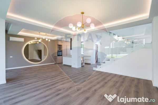 Casă / Vilă cu 5 camere în zona Central 