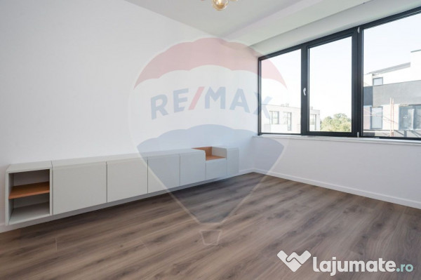 Casă / Vilă cu 5 camere în zona Central 