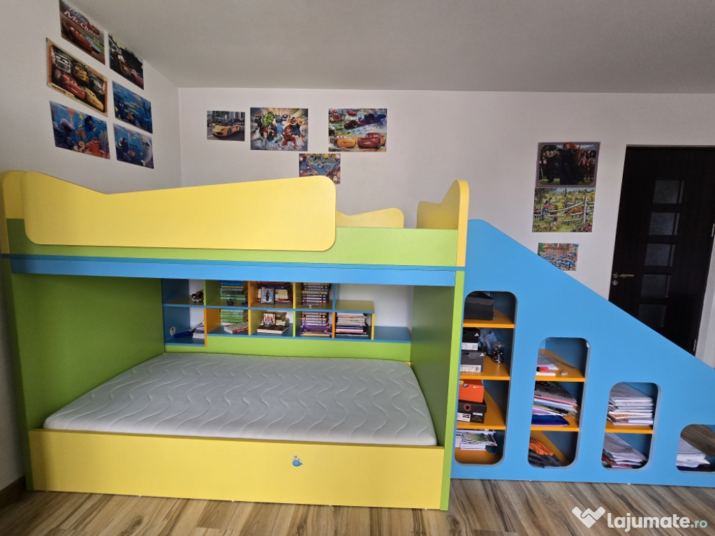 Pat suprapus cu topogan 