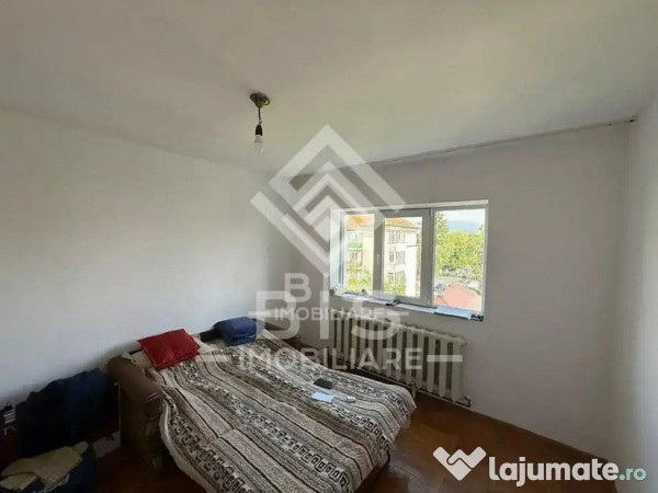 Apartament 3 camere str. Constantin Roman Vivu 