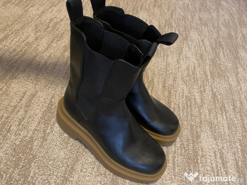 Ghete negre dama H&M 