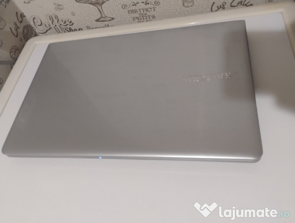 Laptop Samsung în stare foarte buna 
