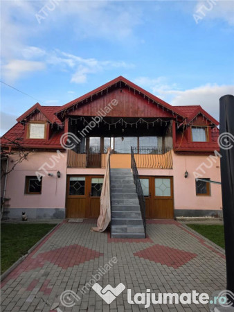 Apartament cu 3 camere decomandate la casa cu curte zona Tre