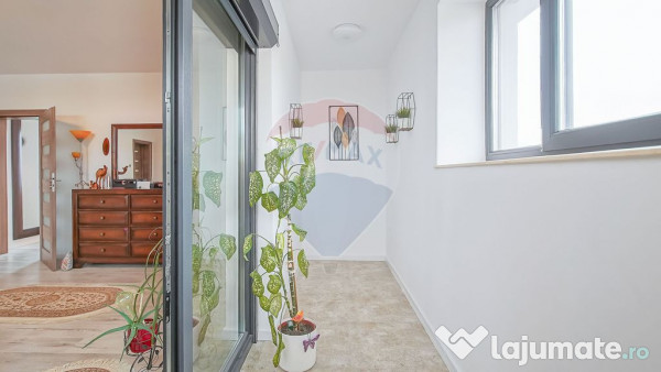 Casă premium cu 270 mp utili, 7 camere ,curte generoasă... 