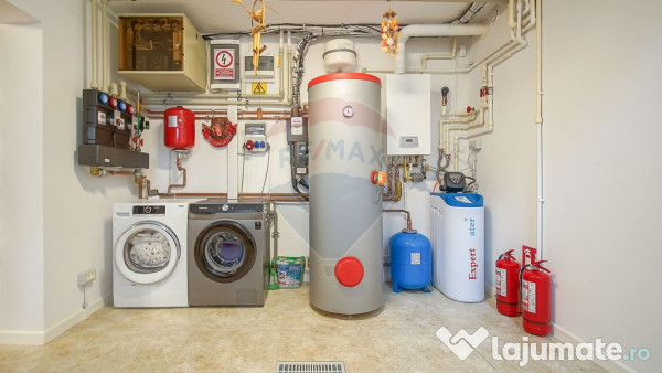 Casă premium cu 270 mp utili, 7 camere ,curte generoasă... 