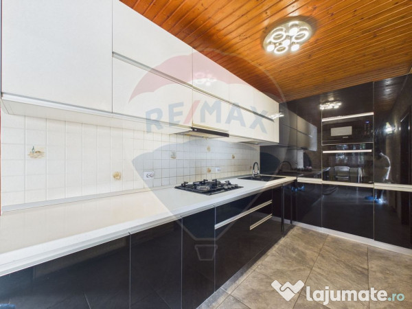 Casă / Vilă Tancabesti 6 camere de inchiriat 