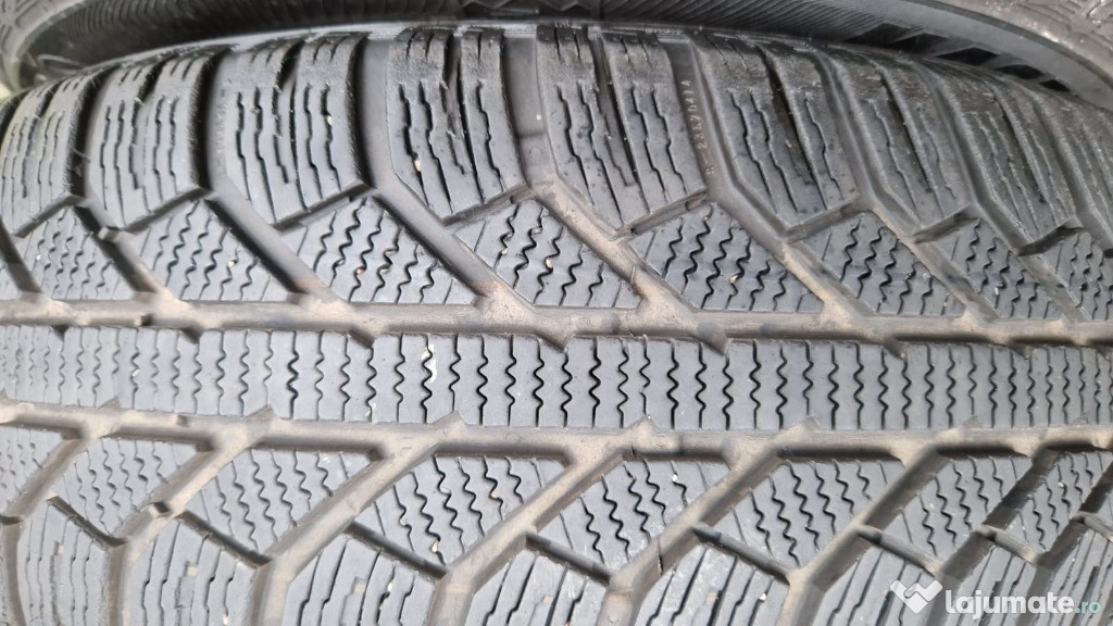 Anvelope iarna 185 65 R 15 Semperit 