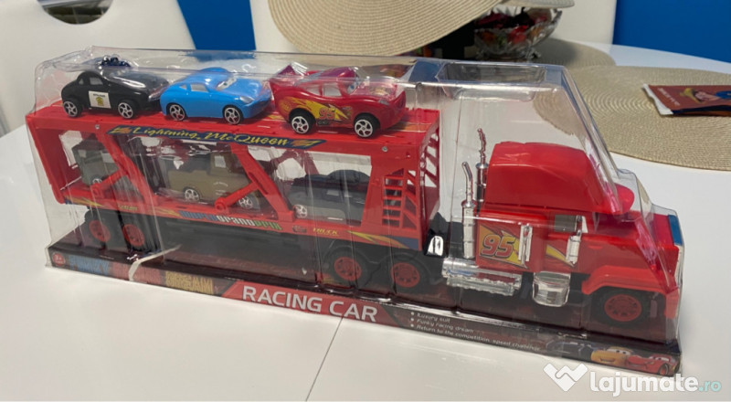 Set 6 Masinute Fulger McQueen și Prietenii + camionul Fulger 