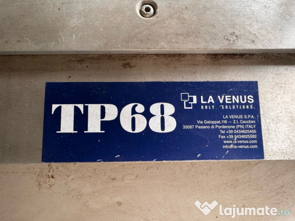 Freza automata pentru tamplarie 