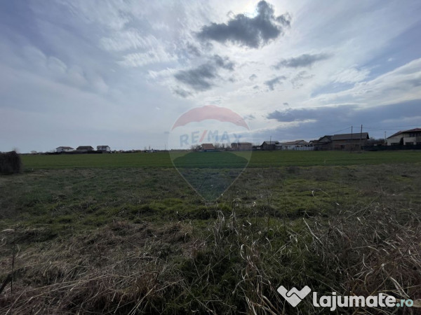 Teren 73,351mp plus Constructii Focsani / Calea Munteniei