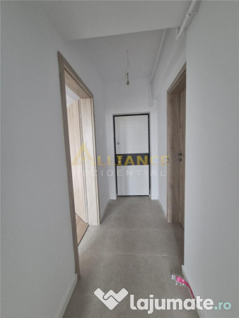 Metrou Berceni 7 min - garsoniera decomandata 45 mp 