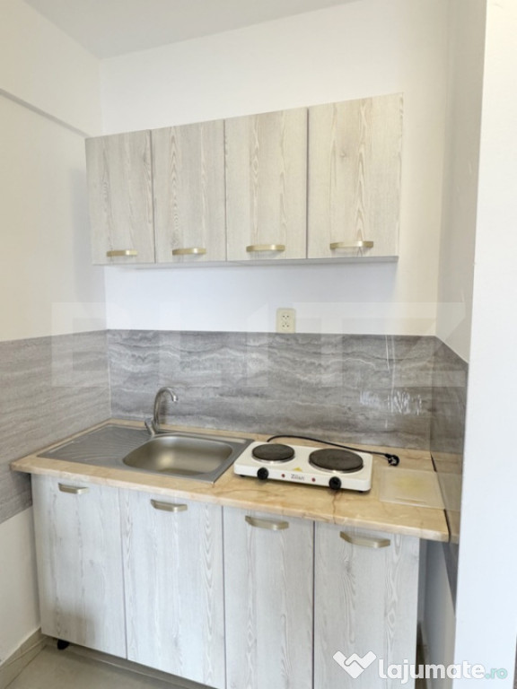 Apartament 1 camera tip studio - zona Clujana- Piata 1 Mai , 