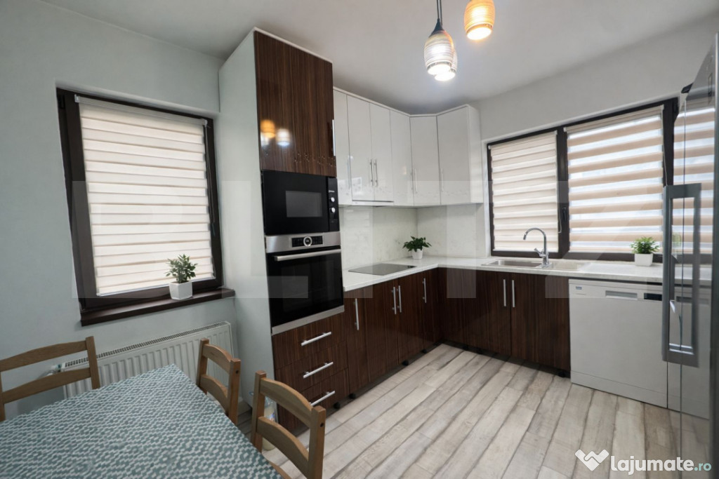 Acasa, nu doar o casa-4 camere, 2 locuri de parcare 