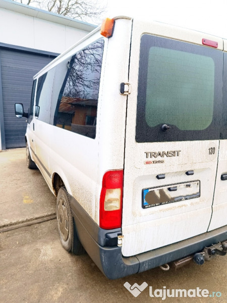 Ford transit 8+1 