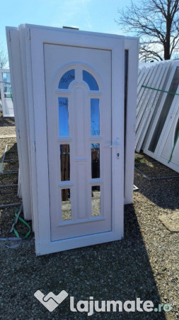 Usi termopan noi pictate vitrate fumuri