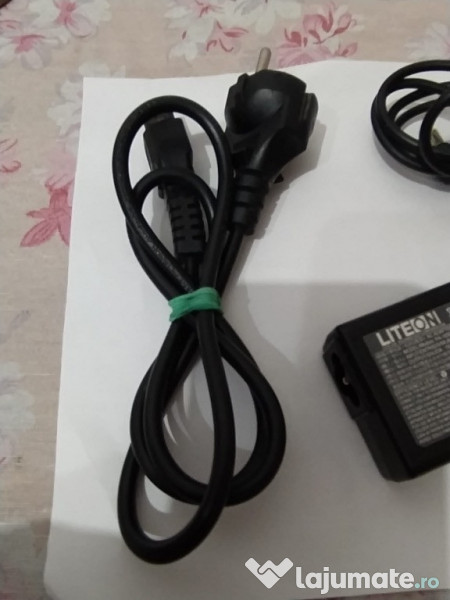 Încărcător laptop Acer 19v 3.42A 