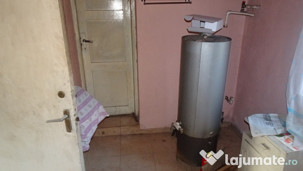 Casa curte si gradina in Branisca (la 15 Km de Deva)