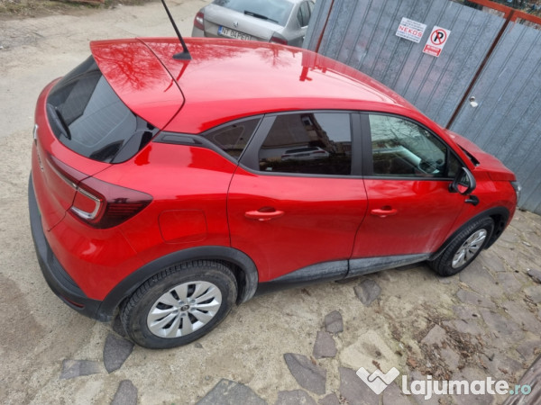 Renault Captur 2021 cu 57.000 km rulati 