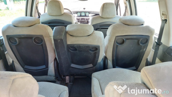 Citroen C8, 2007. motorina,7 locuri-rate cu buletinul 