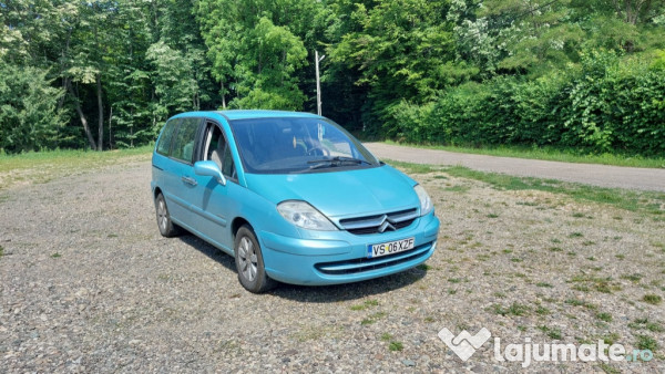 Citroen C8, 2007. motorina,7 locuri-rate cu buletinul 