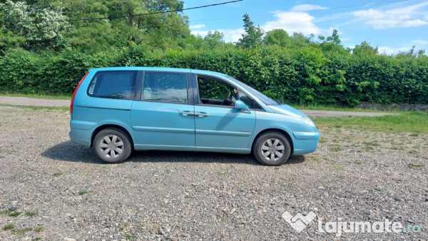 Citroen C8, 2007. motorina,7 locuri-rate cu buletinul 
