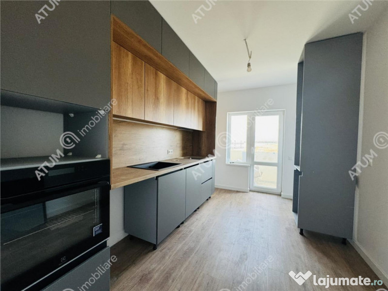 Apartament nou 3 camere 2 bai balcon parcare zona Dna Stanca 