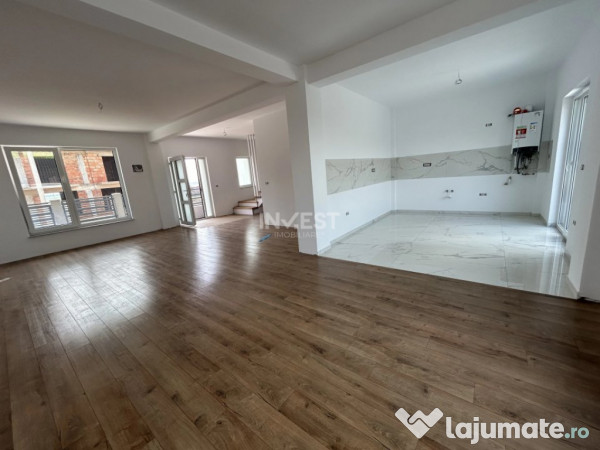 Casa 4 camere, teren intre 350-543 mp la strada asfaltata di