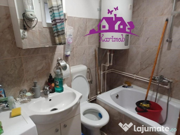 Casa la curte comuna in localitatea Nojorid 