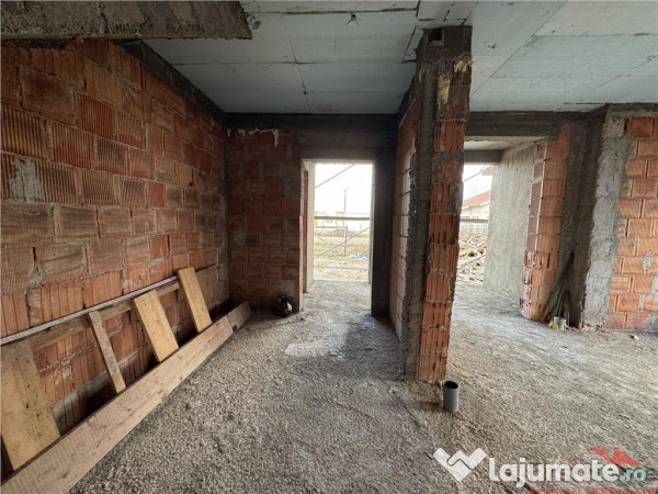 Vila P 1 duplex de in Vanatori 