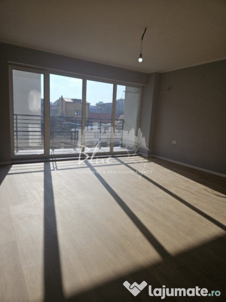 Apartament 3 camere, situat in bloc nou, Zona Dacia 