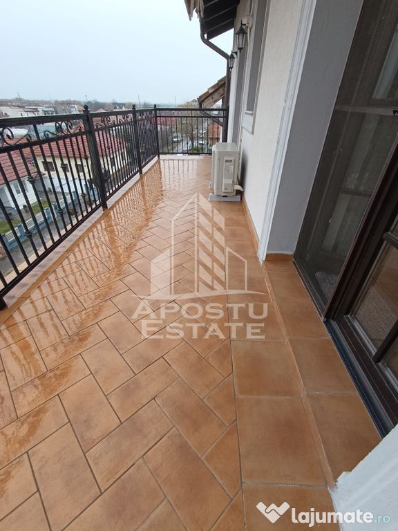 Apartament 3 camere pe doua nivele, 2 bai, zona Ronat! 