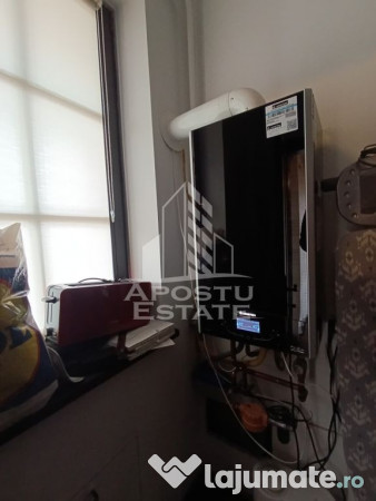 Apartament 3 camere pe doua nivele, 2 bai, zona Ronat! 