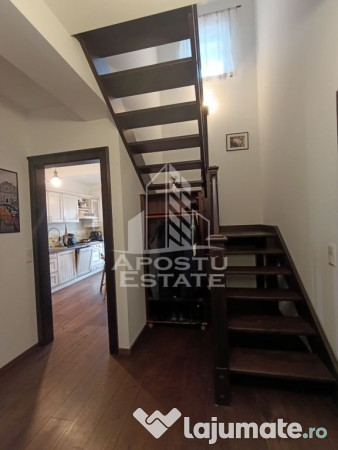 Apartament 3 camere pe doua nivele, 2 bai, zona Ronat! 