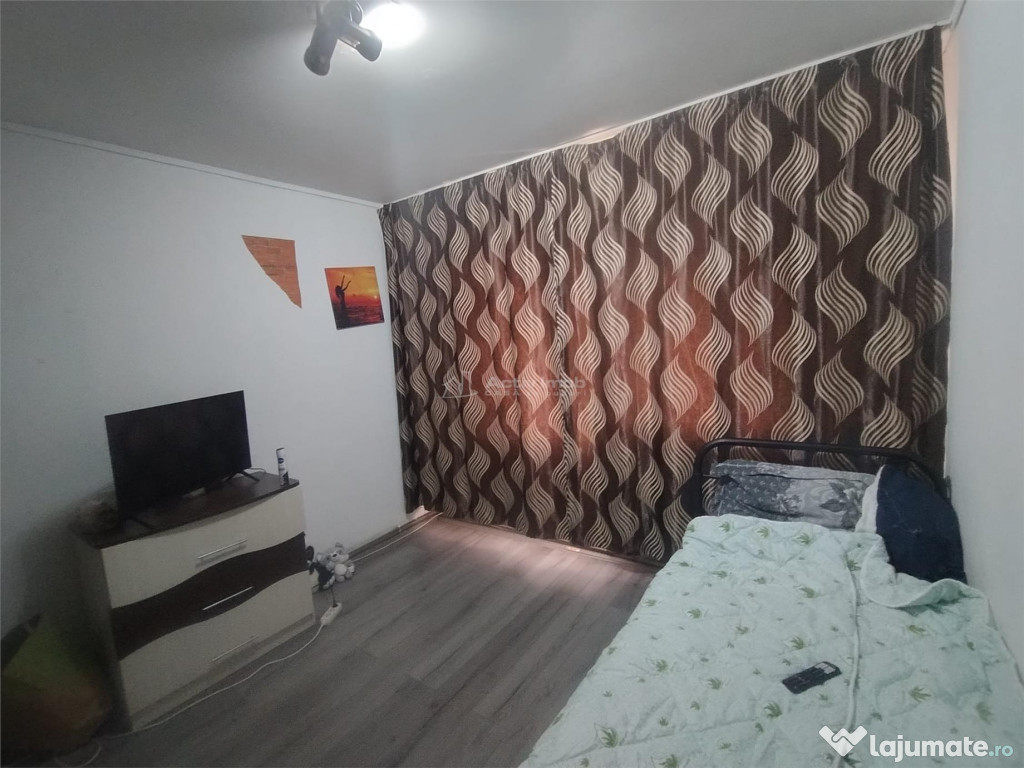 Caransebes, 3 Cam., Decom.,Zona Pipirig 