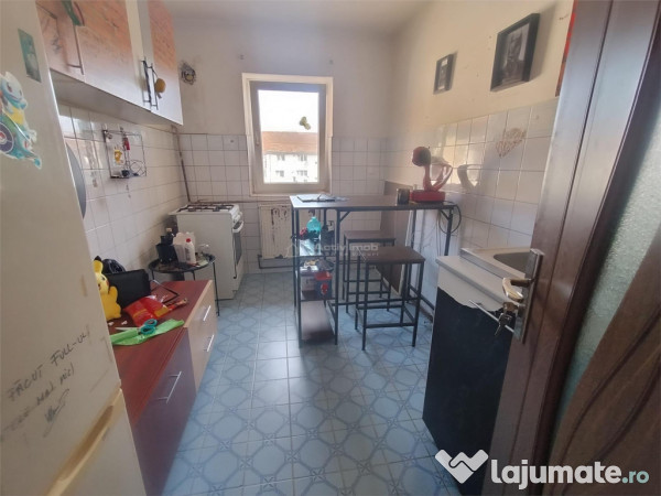 Caransebes, 3 Cam., Decom.,Zona Pipirig 