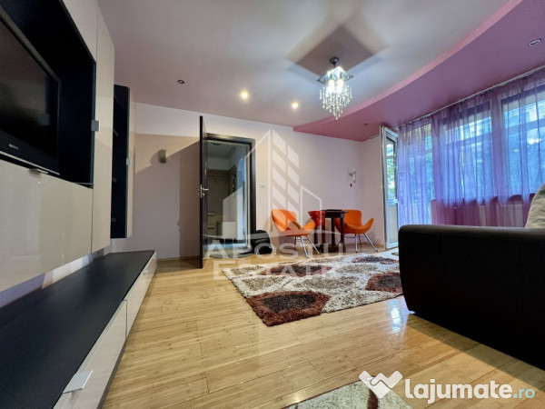 Apartament 2 camere, semidecomandat zona Podgoria. 