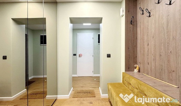 Terase generoase cu vederea spre padure 