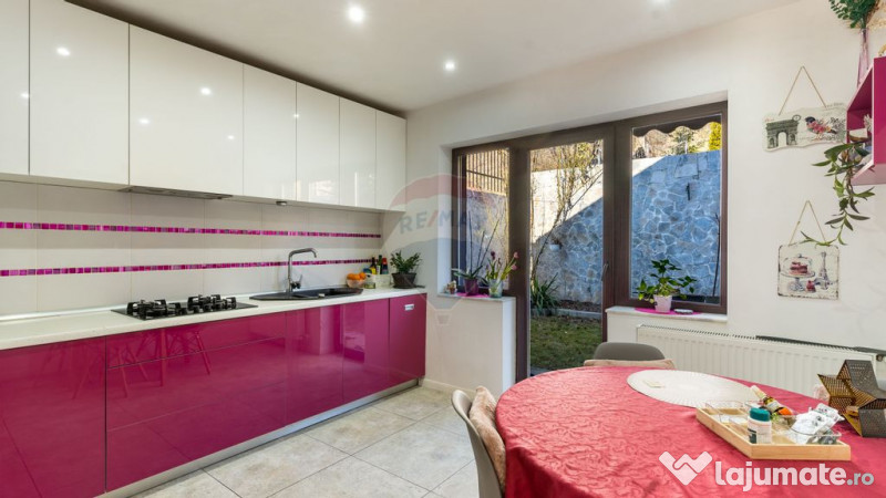 Casa de vanzare, 6 camere, zona Baciu, 175 mp util 