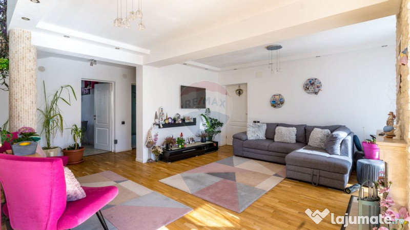 Casa de vanzare, 6 camere, zona Baciu, 175 mp util 