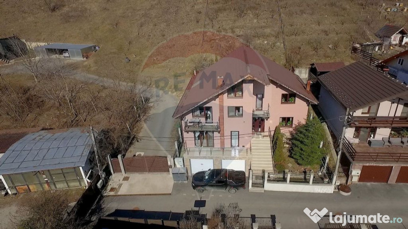 Casa de vanzare, 6 camere, zona Baciu, 175 mp util 