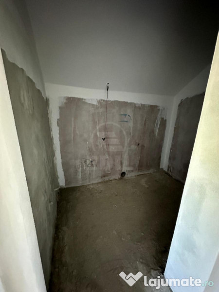 Casa individuala de vanzare 