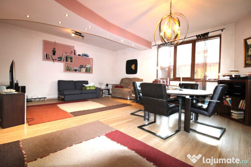 Vilă Modernă P+1 Micro 17 – 261 mp, Panouri Solare 22kW și Teren 436 m