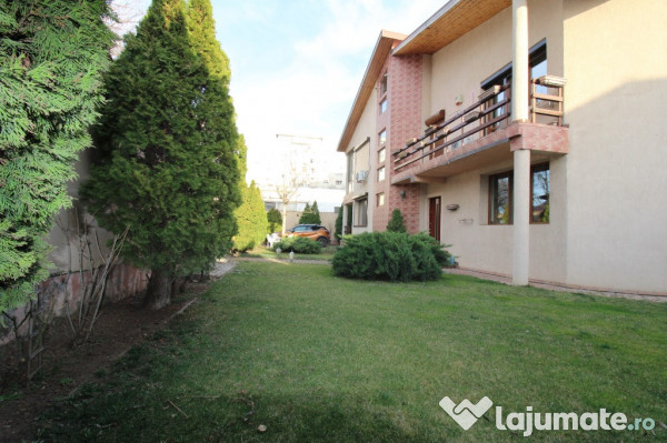 Vilă Modernă P+1 Micro 17 – 261 mp, Panouri Solare 22kW și Teren 436 m