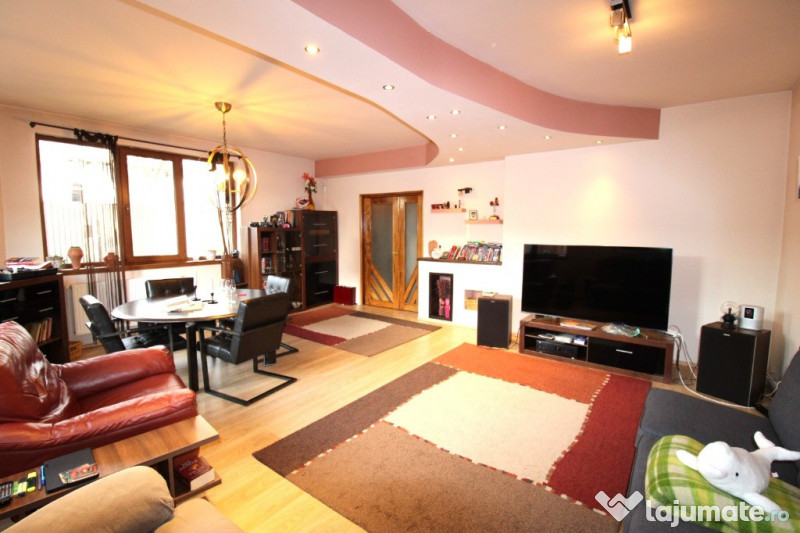 Vilă Modernă P+1 Micro 17 – 261 mp, Panouri Solare 22kW și Teren 436 m