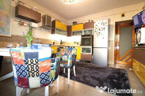 Vilă Modernă P+1 Micro 17 – 261 mp, Panouri Solare 22kW și Teren 436 m