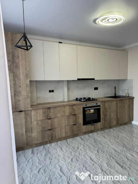 Apartament cu 2 camere de vanzare 