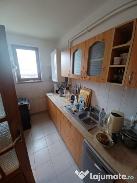 VILA(P 1), zona Centru-Vechi, Caramida, MERITA VAZUTA! 