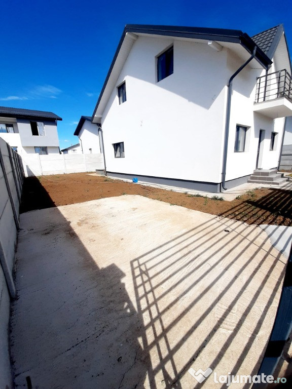 Vila individuala 4 CAMERE/600 M de BLV./Com.Berceni/COMISION 0 %